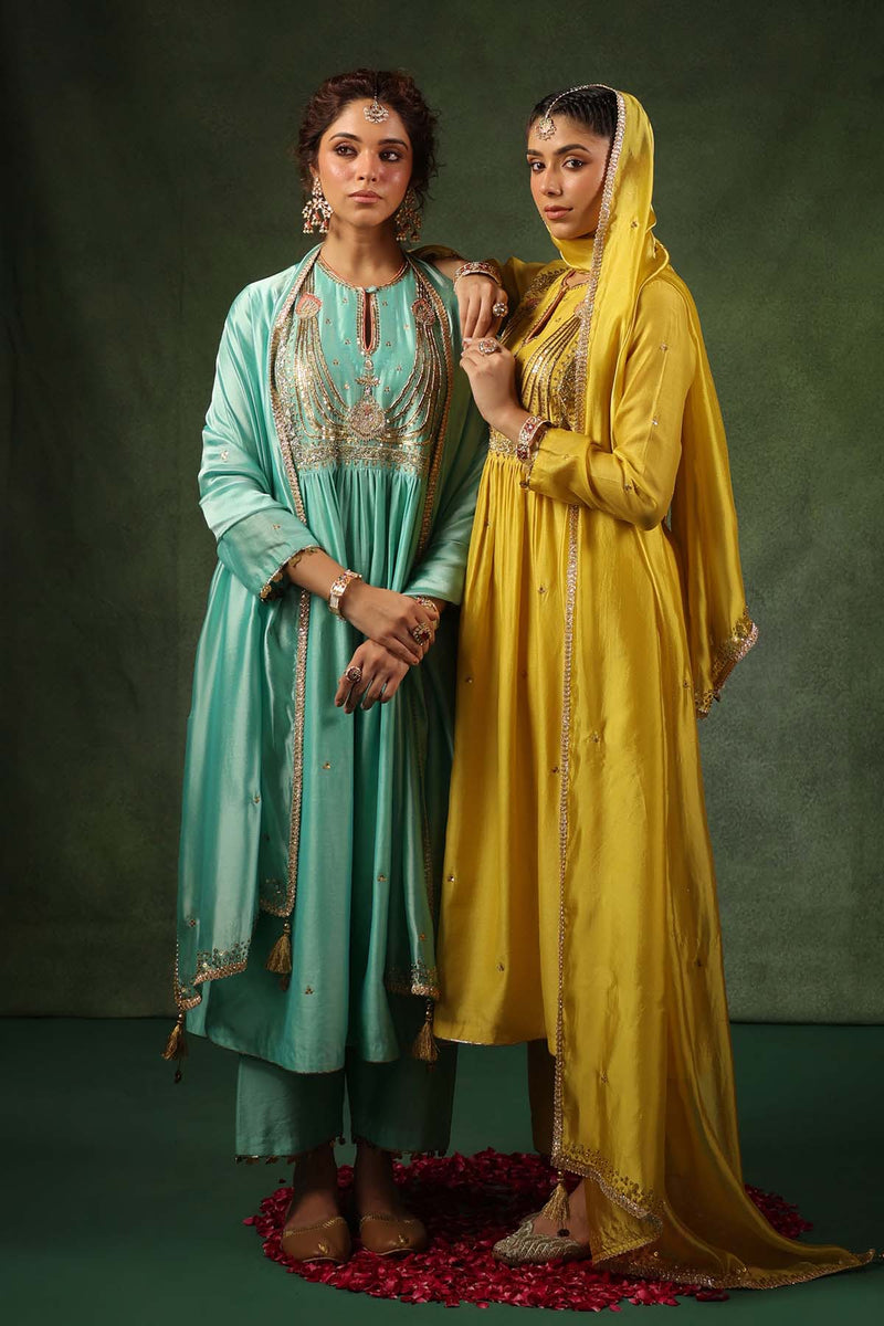 PAKEEZAH JADAU JODA NEELA