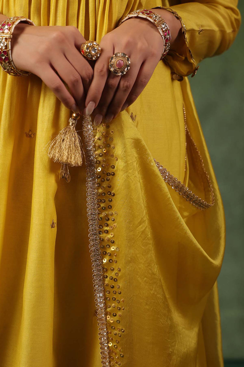 PAKEEZAH JADAU JODA SUNEHRA