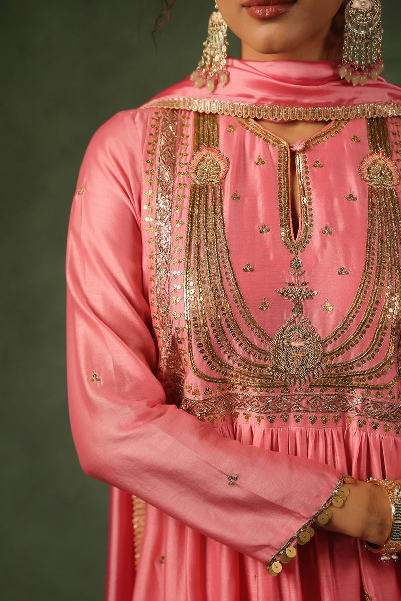 PAKEEZAH JADAU JODA GULAABI