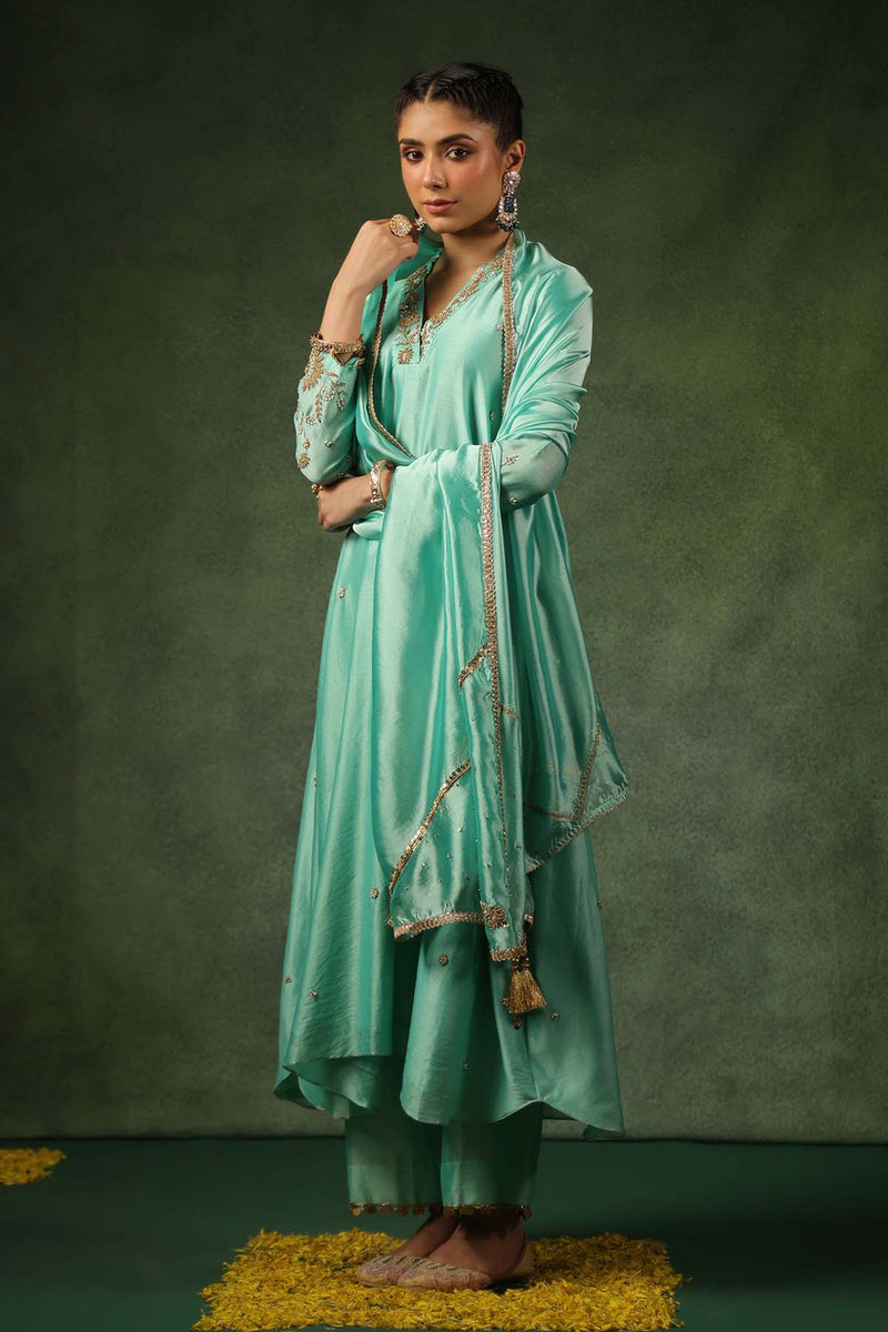 PAKEEZAH PHOOL JODA NEELA