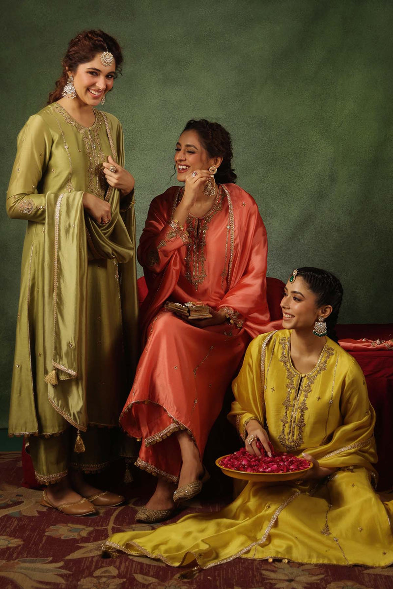 PAKEEZAH ZARDOSI PATTI BUTA JODA SUNEHRA
