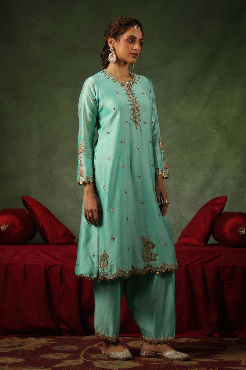 PAKEEZAH AMBI BUTA JODA NEELA