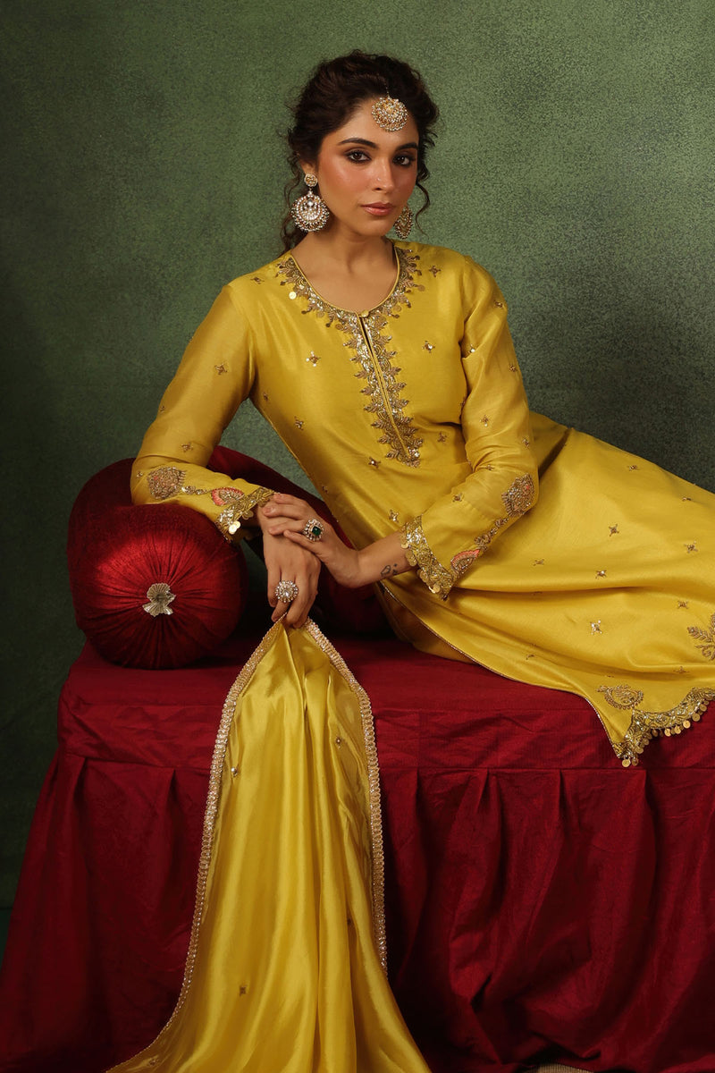 PAKEEZAH AMBI BUTA JODA SUNEHRA