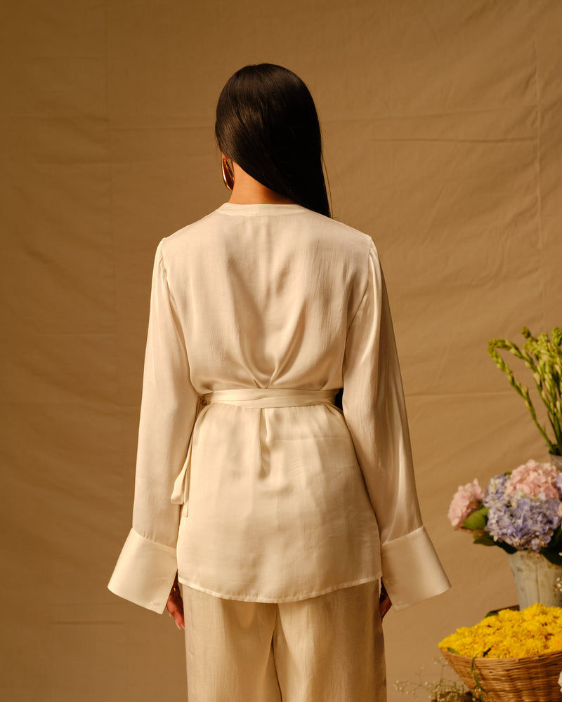 Sarah wrap shirt
