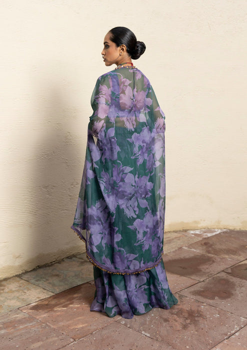 Amara Orchid Cape Set