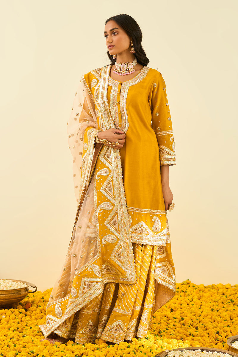 Shafna-Short kurta with garara and dupatta