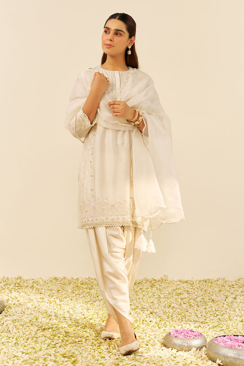 Zaisha - Short Kurta With Dhoti (Daisy Ivory)