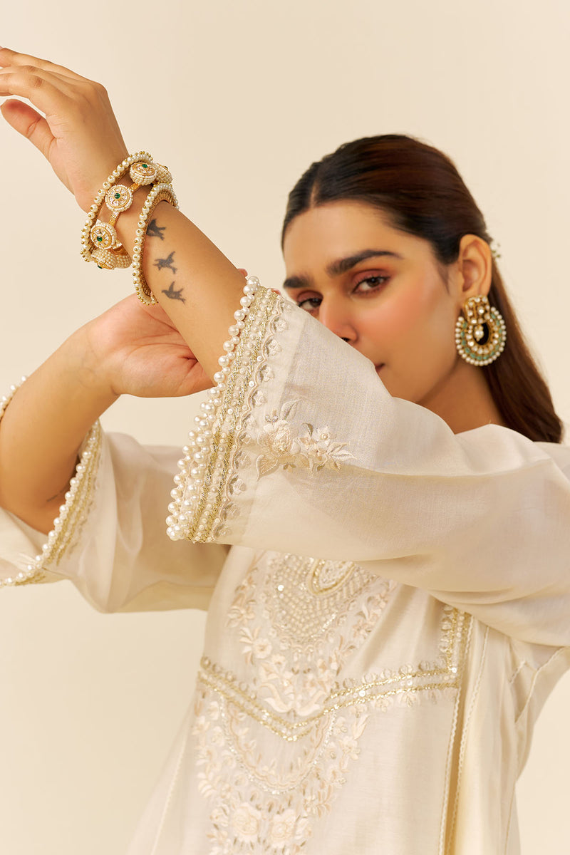 Aiza - Short Chauga With Salwar (Daisy Ivory)