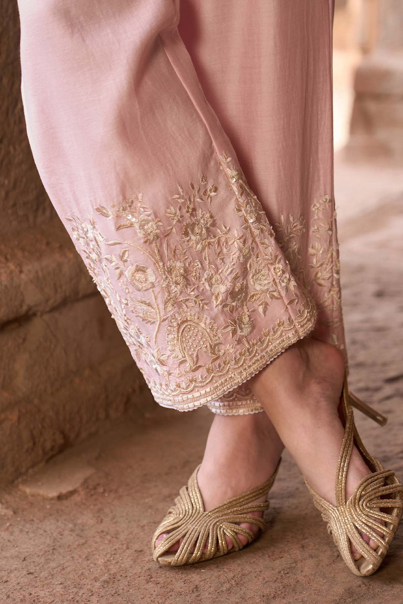 SABOOR - PINK SHORT A-LINE KURTA WITH STRAIGHT PANTS AND DUPATTA