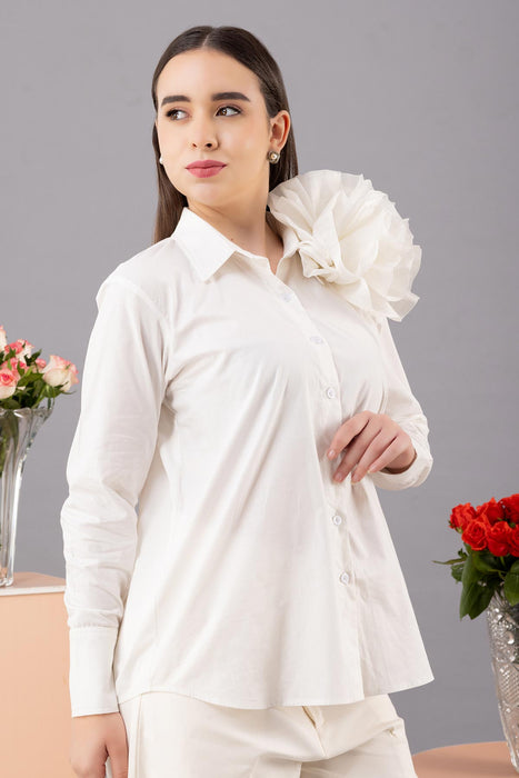 WHITE POPLIN SHIRT WITH ORGANZA FLOWER