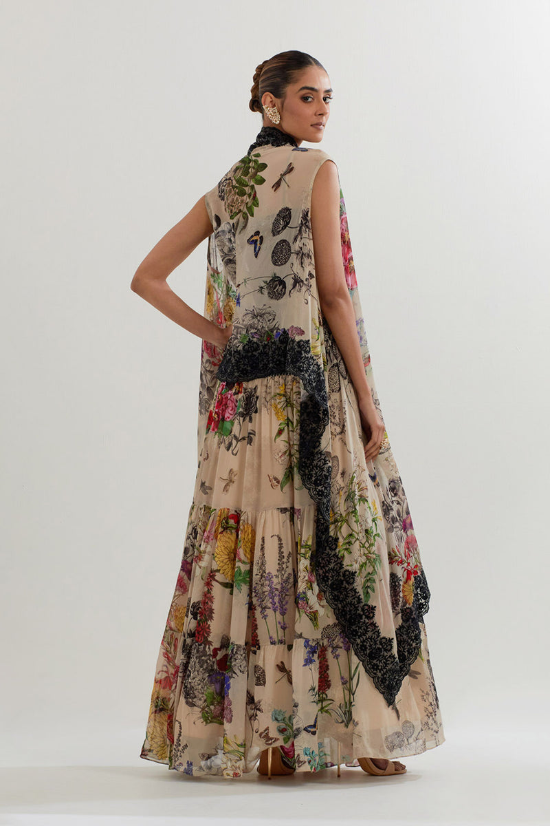 CAPE WITH INNER AND  SKIRT