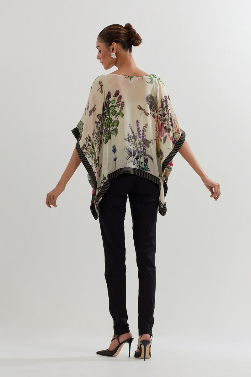 PONCHO WITH PANT