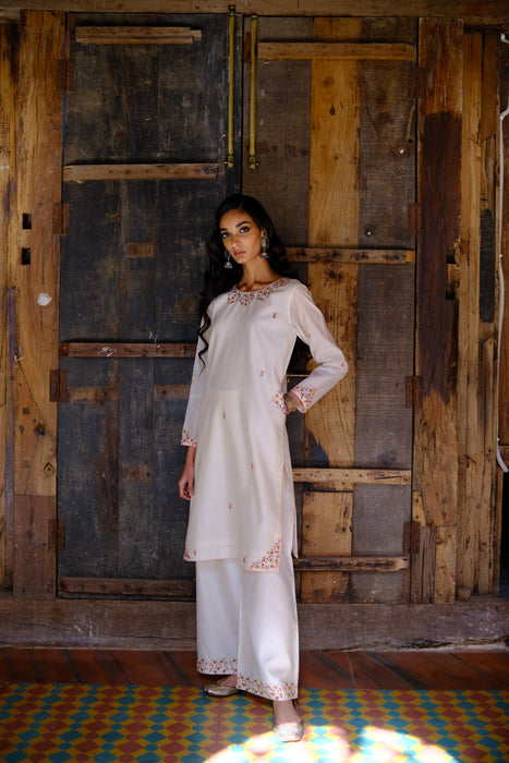 KORA MIRA KURTA SET