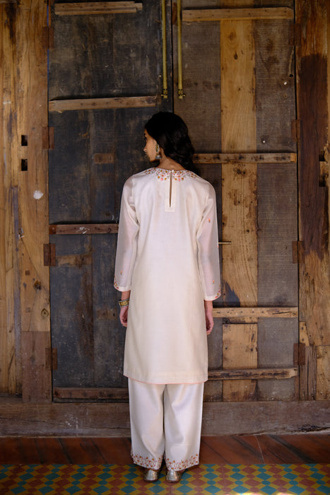 KORA MIRA KURTA SET