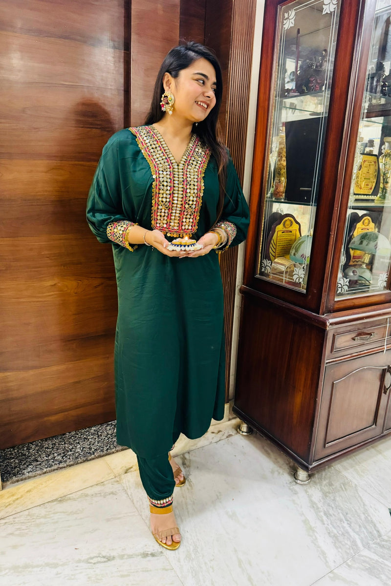 Embroidery green suit
