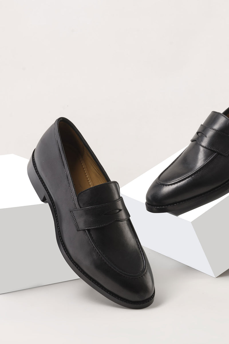 Black Java Moccasins