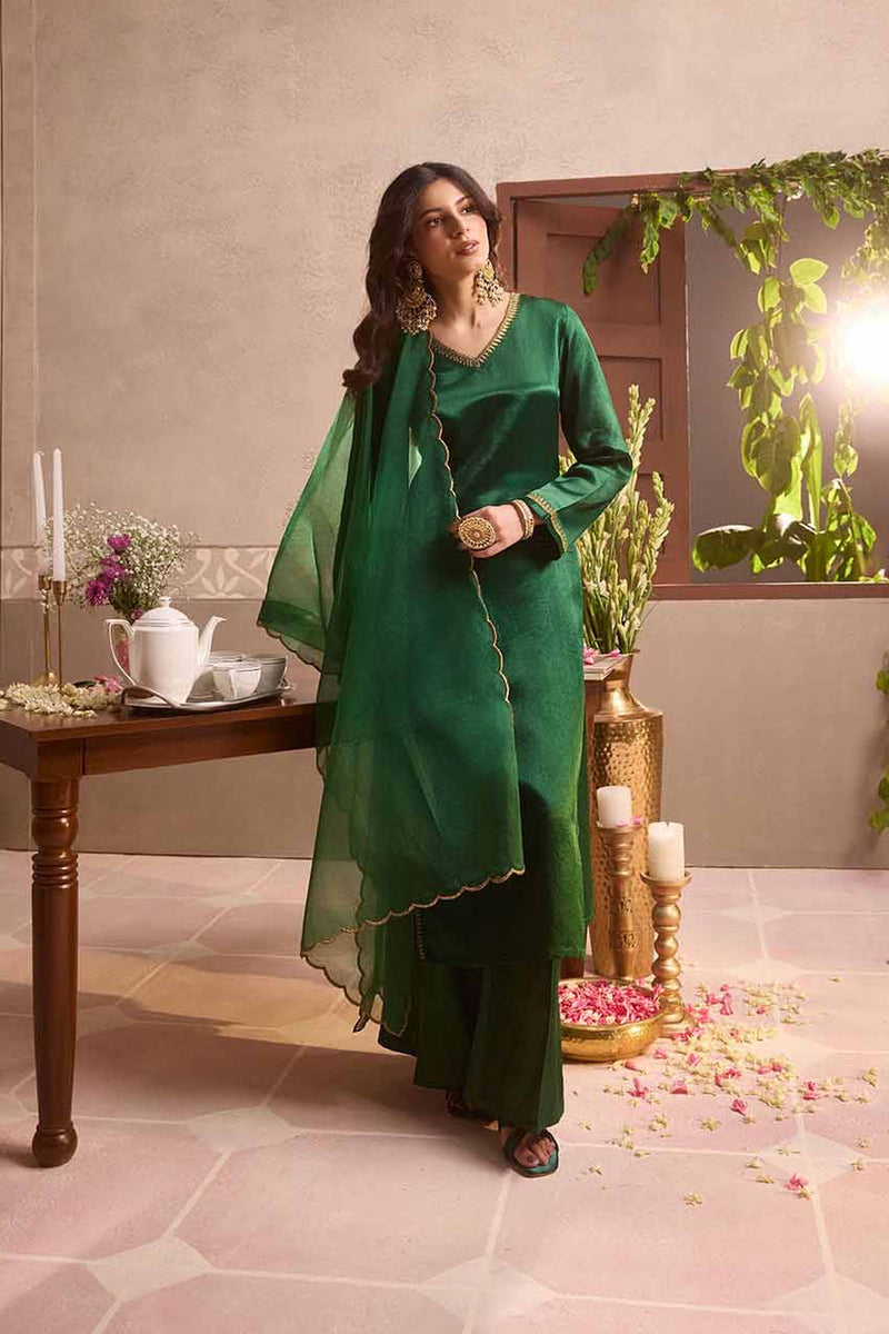 Green Gajji Silk Embroidered Kurta Set With Dupatta