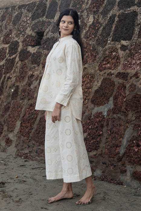 Tori Embroidered Kurta